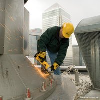 Угловая шлифмашина DeWalt DCG412M2