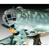 Сборная модель Revell 03913 Тяжелый бомбардировщик Heinkel He177 A-5 Greif