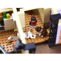 Конструктор LEGO Creator 10292 Квартиры героев сериала «Друзья»