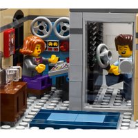 Конструктор LEGO Creator 10260 Ресторанчик в центре в Бресте