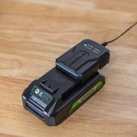 Зарядное устройство Greenworks G24UC2 (24В)