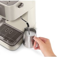 Рожковая кофеварка DeLonghi Stilosa EC235.CR