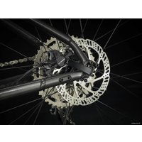 Велосипед Trek Marlin 6 29 ML 2022 (черный/красный)
