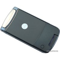 Кнопочный телефон Motorola RAZR2 V8