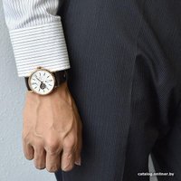 Наручные часы Orient RE-AV0001S