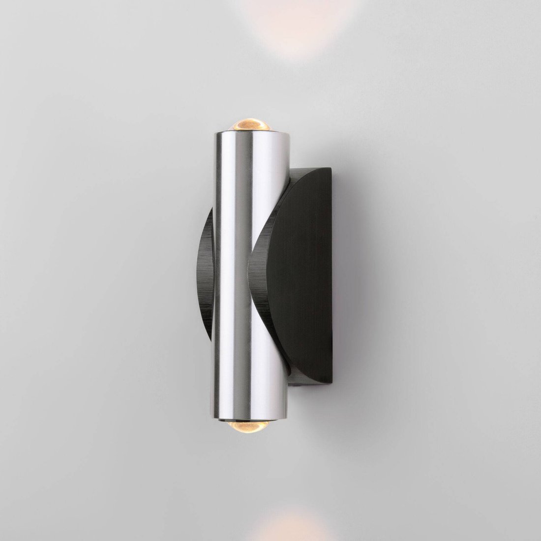 

Бра Elektrostandard Steel 40109 LED (черный/сталь)