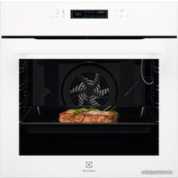 Электрический духовой шкаф Electrolux EOE8P31V
