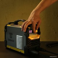 Сварочный инвертор Deko DKWM250A (без кейса)
