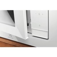Микроволновая печь Electrolux LMS4253TBW