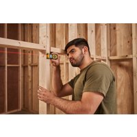 Лазерный дальномер Stanley STHT77100-0