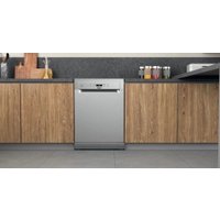 Отдельностоящая посудомоечная машина Hotpoint HFC3C26FX