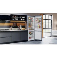 Холодильник Hotpoint-Ariston HTS 9202I SX O3