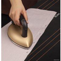 Утюг BORK i810 ch