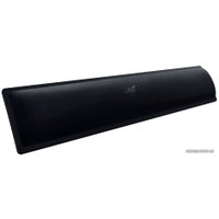 Подставка под запястье Razer Ergonomic Wrist Rest (для полноразмерных клавиатур)