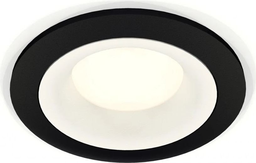 

Точечный светильник Ambrella light XC7622001 SBK/SWH