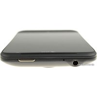 Телефон HTC Titan II