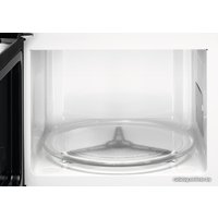 Микроволновая печь Electrolux KMFE172TEX
