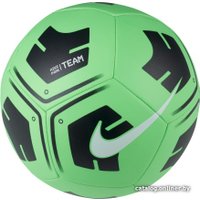 Футбольный мяч Nike Park Team CU8033-310 (5 размер, зеленый/черный)