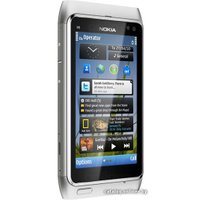 Телефон Nokia N8