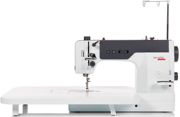 Электромеханическая швейная машина Bernina Bernette 08 Straight Stitch