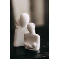 Статуэтка К.РАМА Двое с малышами (белый)