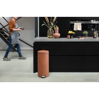 Мусорное ведро Brabantia Pedal Bin NewIcon 30 л (минерально-коричневый)