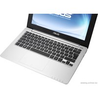 Ноутбук ASUS X201E-KX022DU