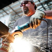 Угловая шлифмашина Makita 9564PZ