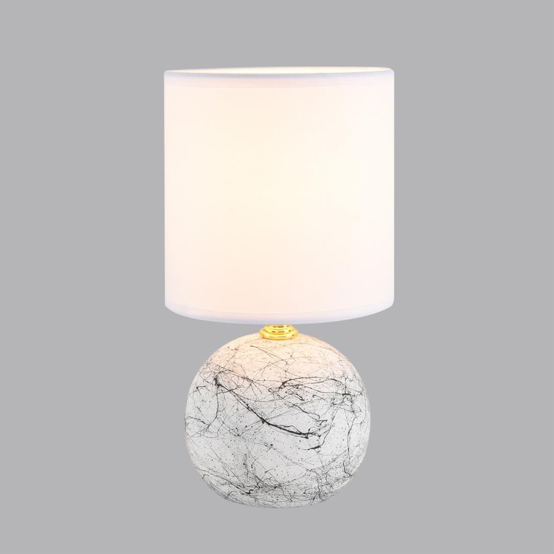 

Настольная лампа Lumion Vilana 8166/1T