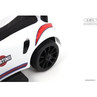 Каталка RiverToys F005FF-P (белый)