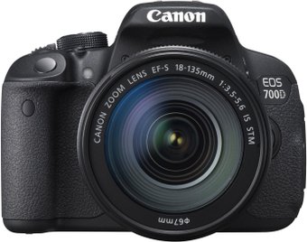 Canon EOS 700D Kit 18-135 IS STM