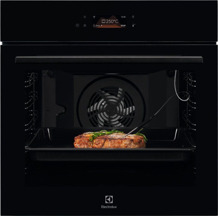 

Электрический духовой шкаф Electrolux AssistedCooking SENSE 800 KOEBP39WZ