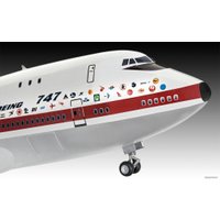 Сборная модель Revell 05686 с моделью самолета Boeing 747-100 50th Anniversary