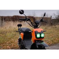Электроскутер AVM.Plus Zoomer (оранжевый)