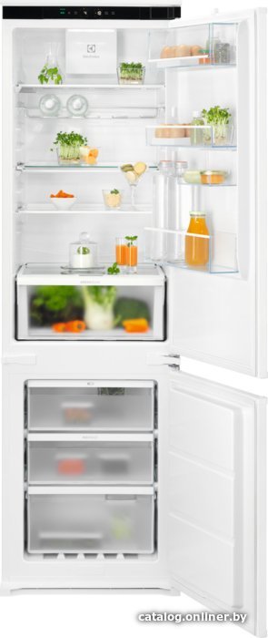 

Холодильник Electrolux GreenZone 700 LNG7TE18S