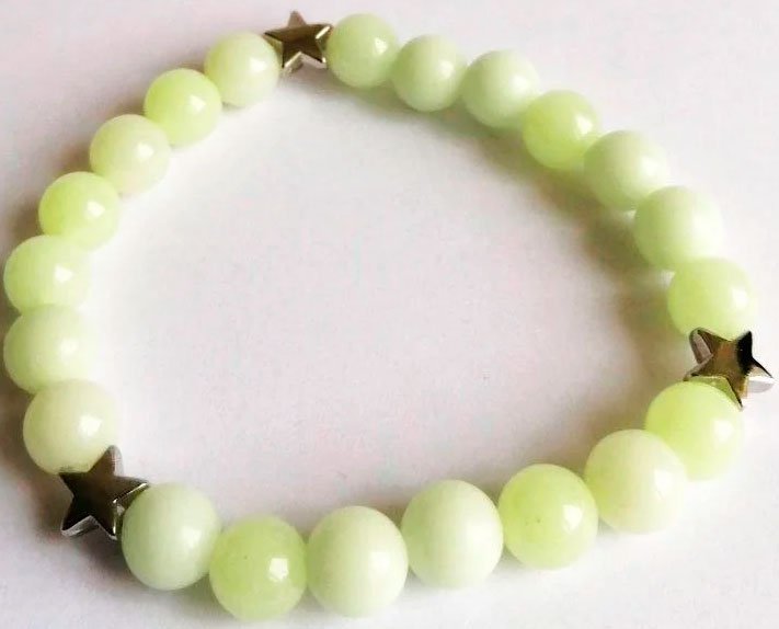 

Браслет Handmade ИП Егорова Светлячок Звезды светящийся камень, 8мм