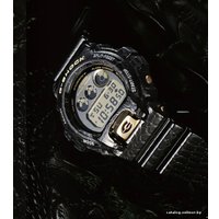 Наручные часы Casio DW-6900CR-1E