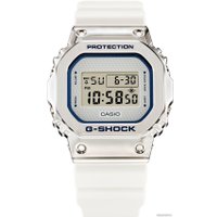 Наручные часы Casio G-Shock GM-5600LC-7E