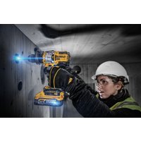 Ударная дрель-шуруповерт DeWalt DCD999H2T (с 2-мя АКБ 5 Ач, кейс)