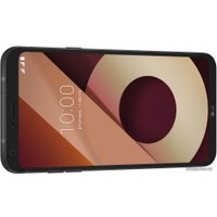 Телефон LG Q6+ (черный) [M700]