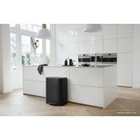 Система сортировки мусора Brabantia Bo Pedal Bin 2 x 30 л (черный матовый)