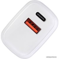 Сетевое зарядное Rivacase PS4192 WD4 (белый)