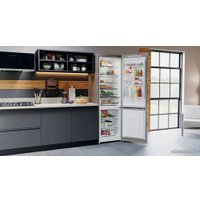 Холодильник Hotpoint HTS 8202I BZ O3