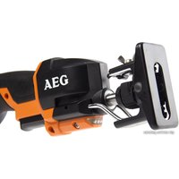 Сабельная пила AEG Powertools US 400 XE