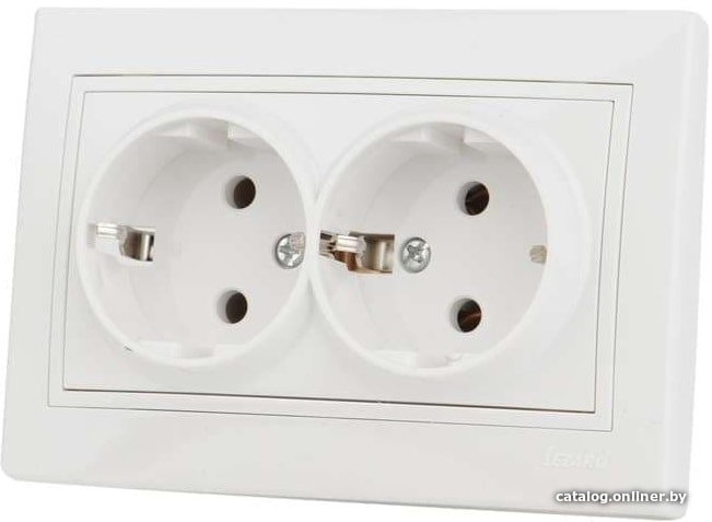 Розетка Lezard Mira 701-0202-127