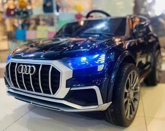 Audi Q8 JM-2088 (черный)