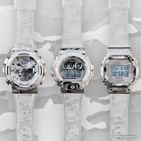 Наручные часы Casio G-Shock GM-5600SCM-1E