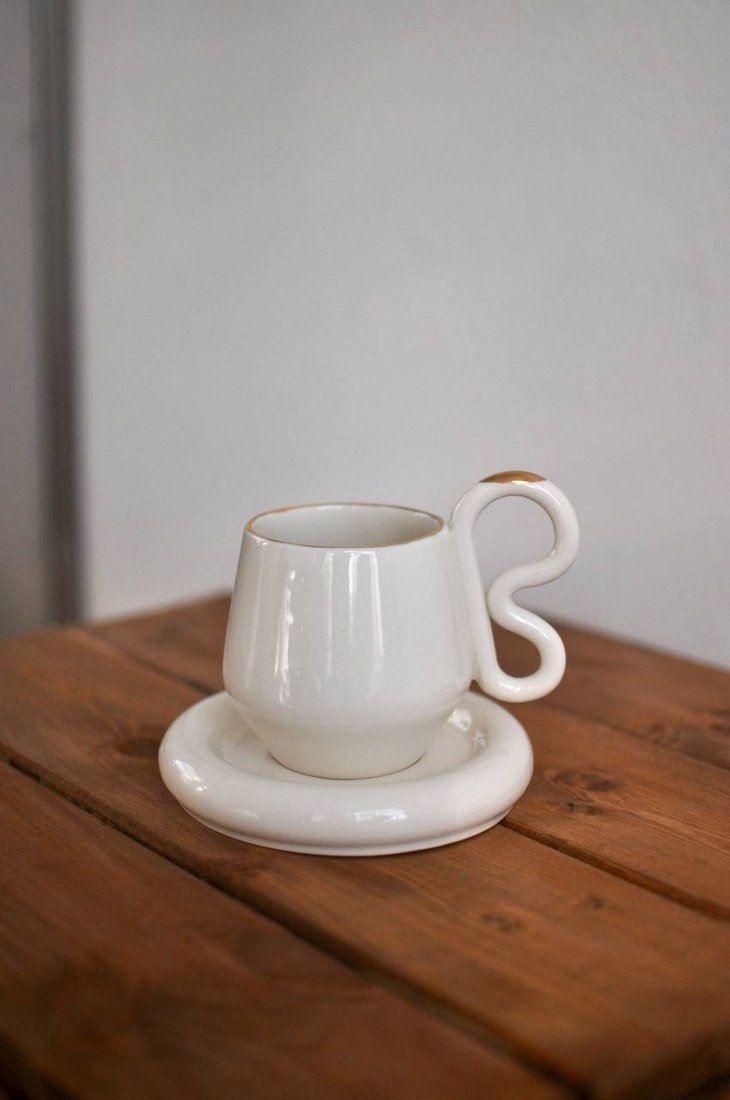 

Чашка Ceramicmay с блюдцем 250 мл (белый с золотом)