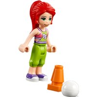 Конструктор LEGO Friends 41669 Футбольный кубик Мии