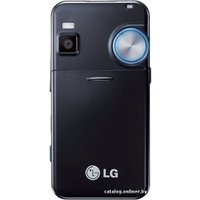 Кнопочный телефон LG KF700